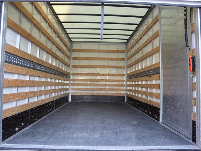 Mercedes-Benz SPRINTER 515 CDI Automaat Euro 6 Bakwagen Laadklep - MBUX - Camera