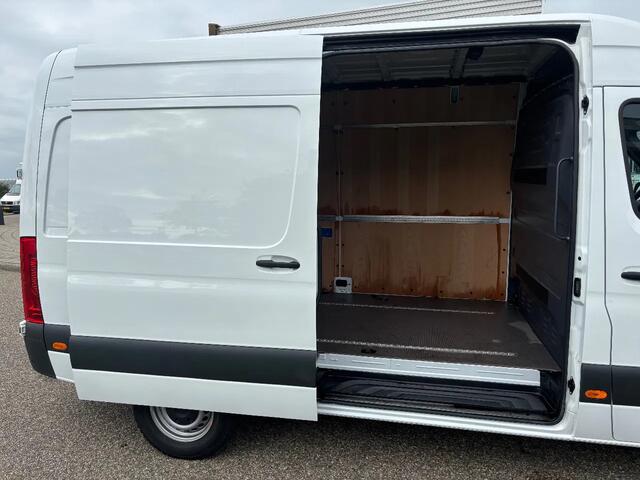 Mercedes-Benz SPRINTER 317CDI L2H2 Automaat Airco Navi Cruisecontrol 46000KM EURO 6