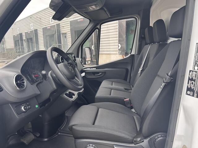 Mercedes-Benz SPRINTER 317 CC 432 Bakwagen + Laadlift