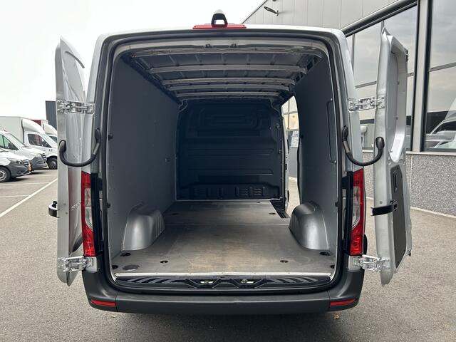 Mercedes-Benz SPRINTER 315 CDI L2 H1 RWD / MBUX / Camera / Carplay navigatie / Airco / 270 Graden achterdeuren
