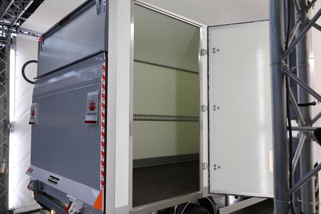 Mercedes-Benz SPRINTER 315 CDI Chassis L2 RWD Automaat ¤64.850,- ex BTW | BPM VRIJ | 3-zits | Achteruitrijcamera | Climate Control | Airco | Cruise Control | Bakwagen | Meubelbak | Laadklep |