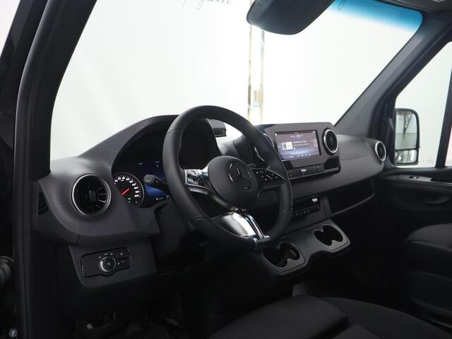 Mercedes-Benz SPRINTER 317 CDI L2 H2 Select | Dubbele Schuifdeur | 3500 KG AHW | Comfort Stoelen | Climate Control | Achteruitrijcamera | Airco | Cruise Control | Apple Carplay | LED Koplampen | Distronic Adaptieve Cruise Control