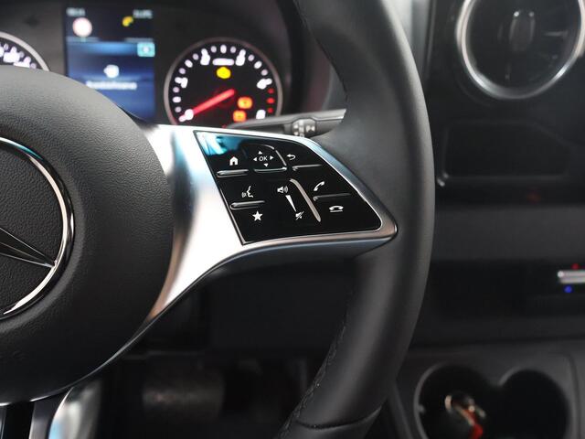 Mercedes-Benz SPRINTER 317 CDI L2 H2 Select | Dubbele Schuifdeur | 3500 KG AHW | Comfort Stoelen | Climate Control | Achteruitrijcamera | Airco | Cruise Control | Apple Carplay | LED Koplampen | Distronic Adaptieve Cruise Control