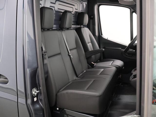Mercedes-Benz SPRINTER 319 CDI L2 H2 Select | Distronic | Led verlichting | Smartphone integratie pakket | 270° Deuren | 3500 KG Trekgewicht |