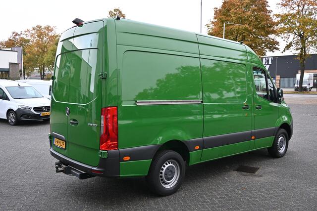 Mercedes-Benz SPRINTER 316 CDI L2H2 3500 kg Trekhaak, Geveerde stoel, MBUX met navigatie en camera, Standkachel