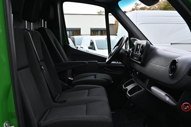 Mercedes-Benz SPRINTER 316 CDI L2H2 3500 kg Trekhaak, Geveerde stoel, MBUX met navigatie en camera, Standkachel