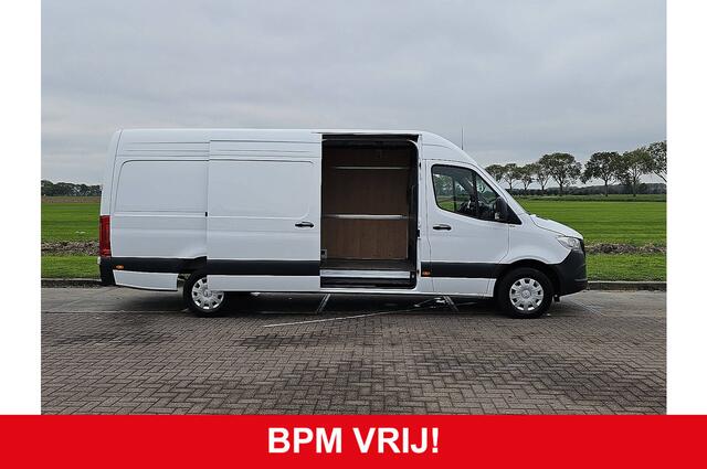 Mercedes-Benz SPRINTER 317 1.9 CDI L3H2 Automaat Mbux10 Camera Carplay BPM-Vrij PDC Euro6 170 PK Nieuw-Model!