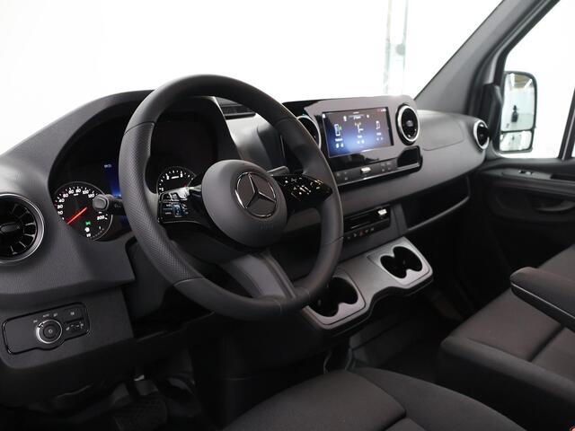 Mercedes-Benz SPRINTER 315 L2H2 RWD PRO 3500 kg Trekgewicht | Smartphone integratie pakket | Climate Control | Achteruitrijcamera | Airco | Cruise Control | Apple Carplay |