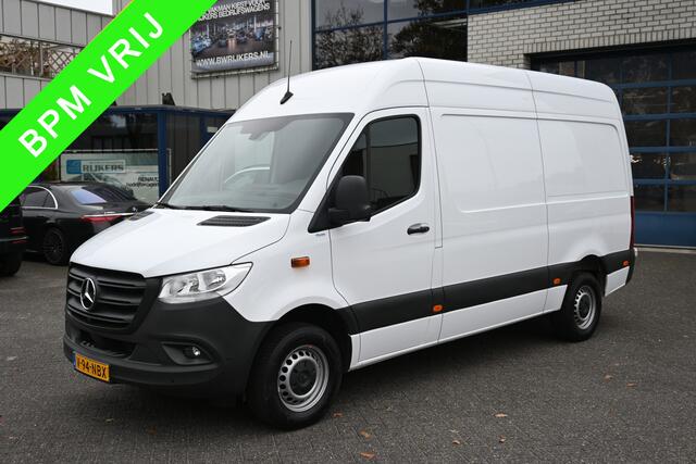 Mercedes-Benz SPRINTER 317 CDI L2H2 MBUX navigatie met 360 graden camera, Stoelverwarming, Etc.