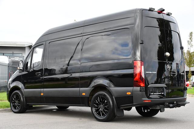 Mercedes-Benz SPRINTER 317 1.9 CDI L2H2 RWD Black Edition Camera, Cruise, Carplay, Standkachel, LED, Automaat, Stoelverwarming, Trekhaak, Uniek!