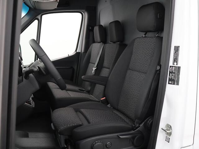 Mercedes-Benz SPRINTER 315 CDI GB L2 RWD 315 1.9 CDI L2H2 RWD | Navigatie | Stoelverwarming | Parkeercamera | Lederen Stuurwiel