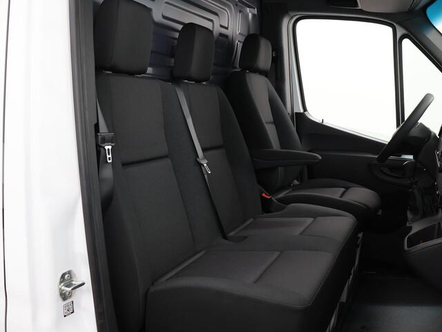 Mercedes-Benz SPRINTER 211 CDI GB L2 FWD Functional 311 1.9 CDI L2H1 Functional Mercedes-Benz Sprinter 211 CDI GB L2 FWD Functional | Navigatie | Parkeercamera | Airco | Cruise control