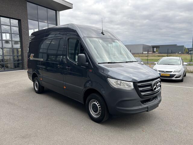 Mercedes-Benz SPRINTER 317 CDI L2 H2 MBUX / Camera / Carplay navigatie / Airco