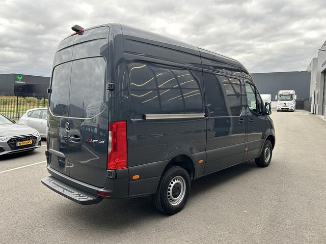 Mercedes-Benz SPRINTER 317 CDI L2 H2 MBUX / Camera / Carplay navigatie / Airco
