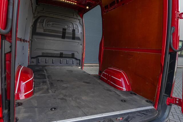 Mercedes-Benz SPRINTER 315 1.9 CDI L2H2 Trekhaak, Camera, Keyless, Dodehoek Detectie, Cruise Control, PDC v+a