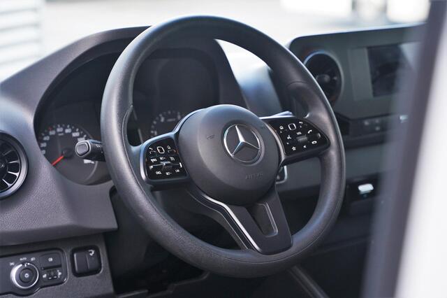 Mercedes-Benz SPRINTER 315 CDI Bakwagen Laadklep Automaat Airco Apple Carplay Navigatie