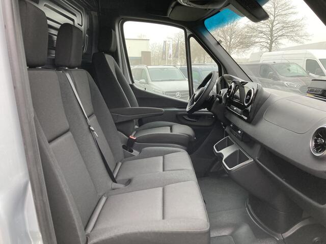Mercedes-Benz SPRINTER 317 CDI L2H2 PRO 3500 kg Trekgewicht, Alarm klasse 3, Geveerde stoel, LED verlichting