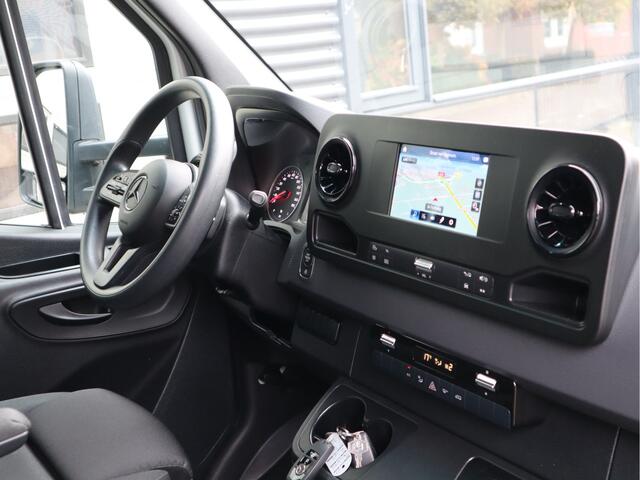 Mercedes-Benz SPRINTER 515 CDI Euro 6 Automaat Bakwagen - Laadklep - Trekhaak