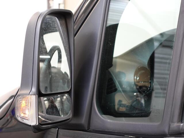 Mercedes-Benz SPRINTER 1.9 CDI 315 150PK L2H2 RWD Automaat Airco Navigatie Camera 3Zits Cruise Control