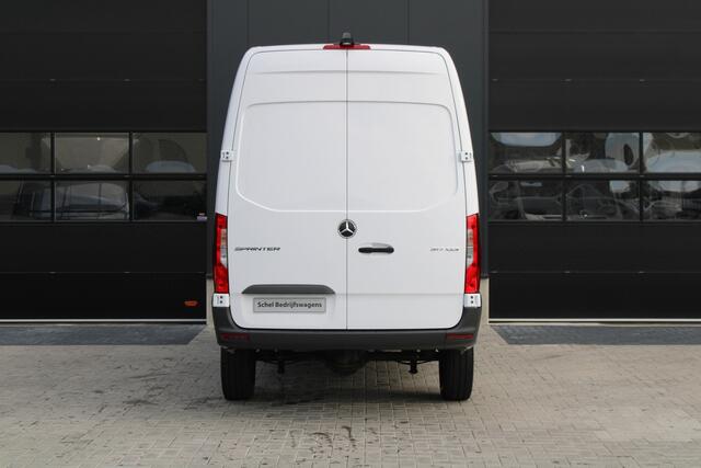 Mercedes-Benz SPRINTER 317CDI L2H2 Pro - Mbux 10 - Airco - Camera - Bind spot - Cruise - Rijklaar