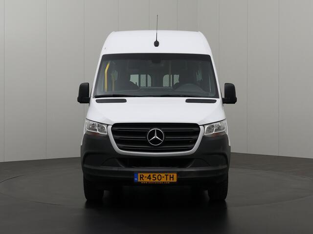 Mercedes-Benz SPRINTER Rolstoelvervoer | 9-Persoons | Rolstoellift | Touchscreen | Voorinstap | Prijs Incl BTW en BPM