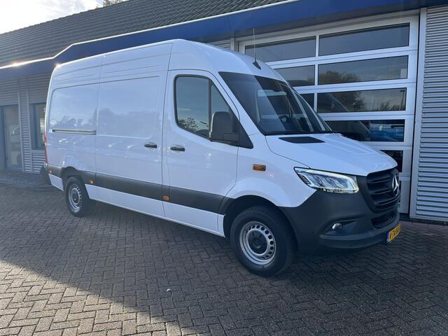 Mercedes-Benz SPRINTER 317 CDI L2/H2 Automaat/10"MBUX/Navi/Camera