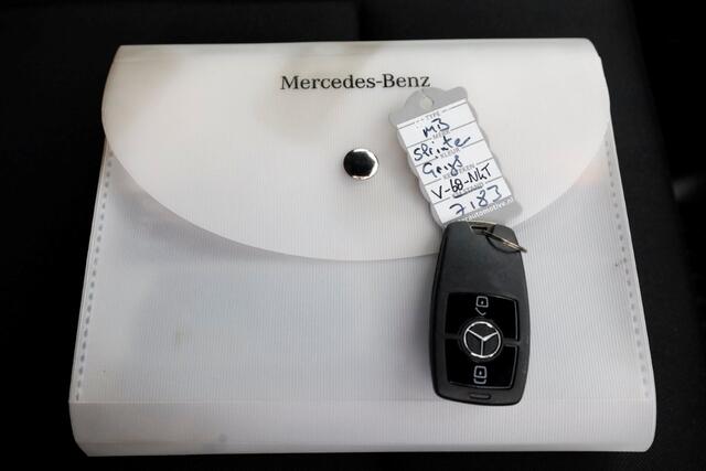 Mercedes-Benz SPRINTER 316 CDI 163pk L2H2 LED/Camera/Navi/Trekhaak 2800kg 02-2019