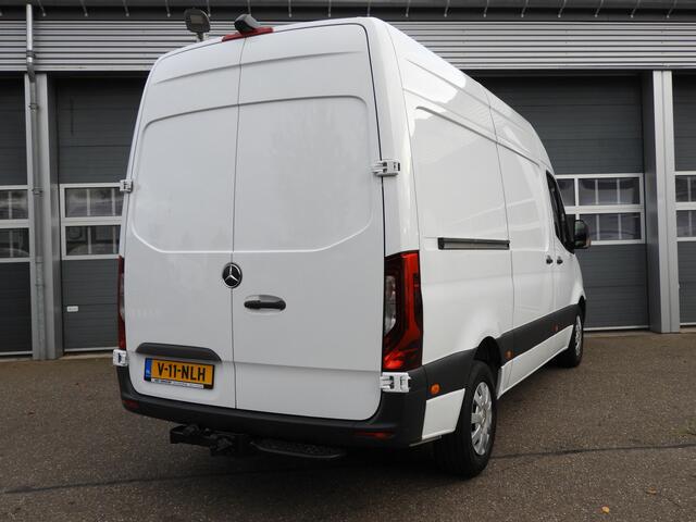 Mercedes-Benz SPRINTER 317 1.9 CDI L2H2 RWD AUT | LED | 10.25" MBUX | 3.5t. TREKHAAK
