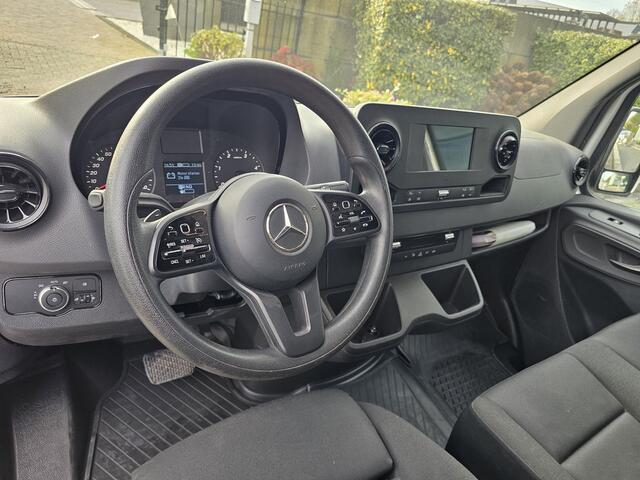 Mercedes-Benz SPRINTER 317 CDI L2-H2 RWD Automaat Glasresteel * Camera * Navi * Cruise *