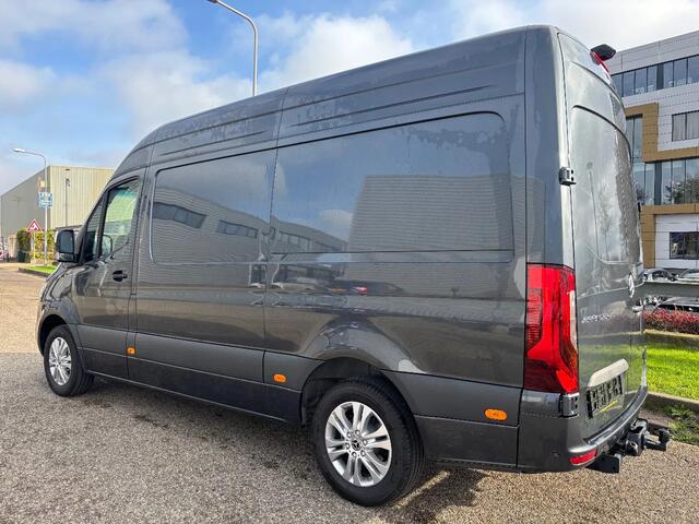 Mercedes-Benz SPRINTER 319CDI L2H2 Automaat Airco Cruisecontrol Applecarplay 3500KG Trekhaak NIEUW BPM VRIJ
