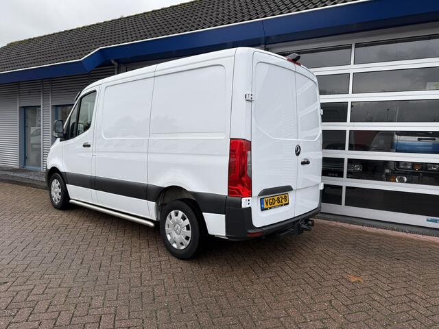 Mercedes-Benz SPRINTER 211 2.2 CDI L1H1 7"MBUX/Navi/Camera