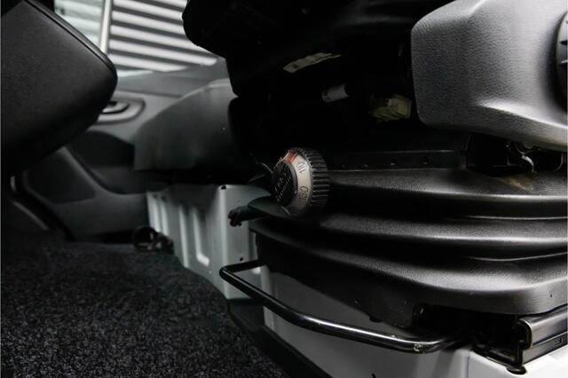 Mercedes-Benz SPRINTER 516 Automaat Bakwagen Laadklep nieuw