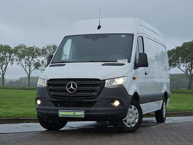 Mercedes-Benz SPRINTER 317 1.9 CDI L2H2 RWD Navi Mbux RWD 360 Gr.-Camera Airco Euro6 170 PK!