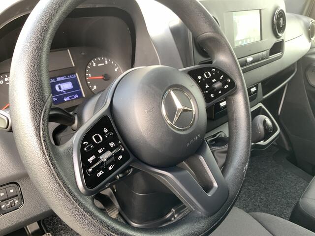 Mercedes-Benz SPRINTER 317 1.9 CDI L2H2 RWD Cruise Airco 3 Zits Camera 360MBUX0 gr. Euro 6