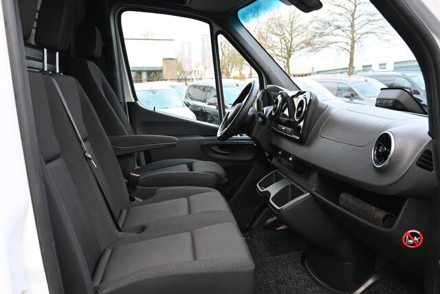 Mercedes-Benz SPRINTER 317 CDI L2H2 Pro LED, Geveerde stoel, MBUX Navigatie, Aflegvak boven hemel