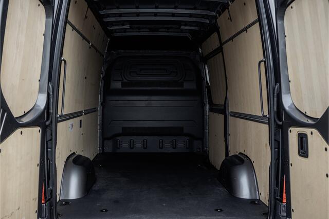 Mercedes-Benz SPRINTER 317 CDI L2H2 | Mbux | Facelift | Led | Navi | Camera | Adapt.Cruise | Automaat