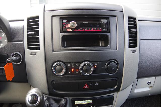 Mercedes-Benz SPRINTER 519 3.0 V6 KIPPER 3 ZIJDIG, OPEN LAADBAK, 3.5T TREKHAAK, DUBBELLUCHT, AIRCO, CRUISE, MF STUURWIEL, PICK-UP ,PICKUP