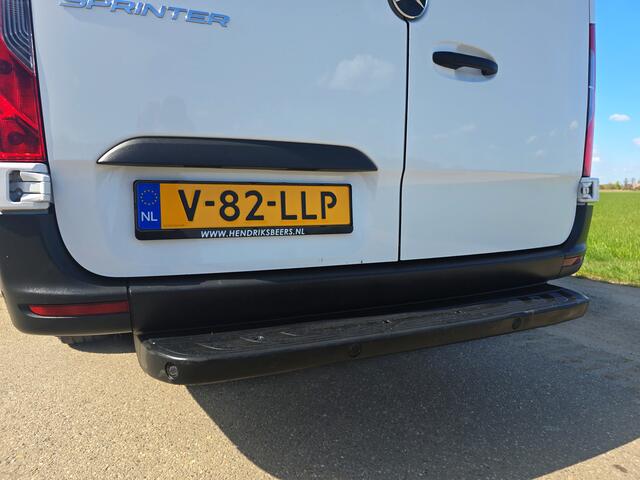 Mercedes-Benz SPRINTER 315 1.9 CDI L3H2 RWD - 150 Pk - Euro 6 - RWD - MBUX - Camera - Airco - Cruise Control