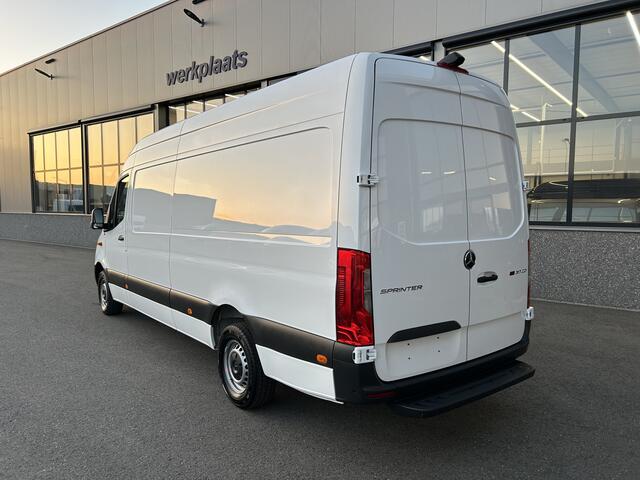 Mercedes-Benz SPRINTER 317 CDI L3 H2 MBUX / 360 Camera / Geveerde stoel / Navigatie / Cruise control / Airco / 270 Graden achterdeuren