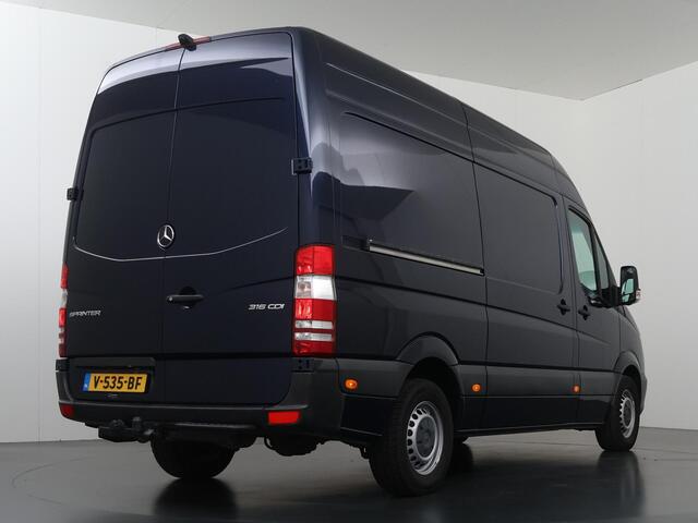Mercedes-Benz SPRINTER 316 2.2 CDI | 3500 KG. AHW | 3-zits | Parkeercamera | Trekhaak | Navigatie | Betimmering | Bluetooth |