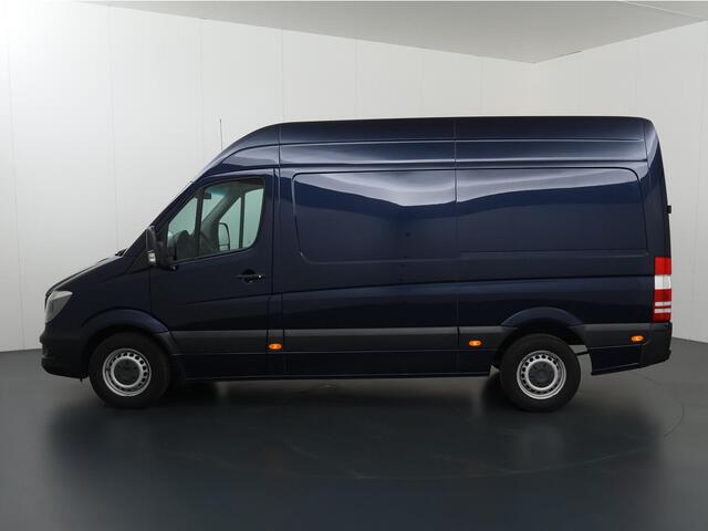 Mercedes-Benz SPRINTER 316 2.2 CDI | 3500 KG. AHW | 3-zits | Parkeercamera | Trekhaak | Navigatie | Betimmering | Bluetooth |