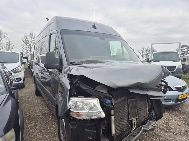 Mercedes-Benz SPRINTER 319 3.0 CDI L2H2 3500 trekhaak voorschade EURO VI-D mercedes dealer onderhouden automaat