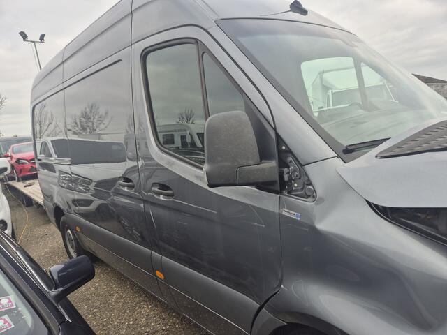 Mercedes-Benz SPRINTER 319 3.0 CDI L2H2 3500 trekhaak voorschade EURO VI-D mercedes dealer onderhouden automaat