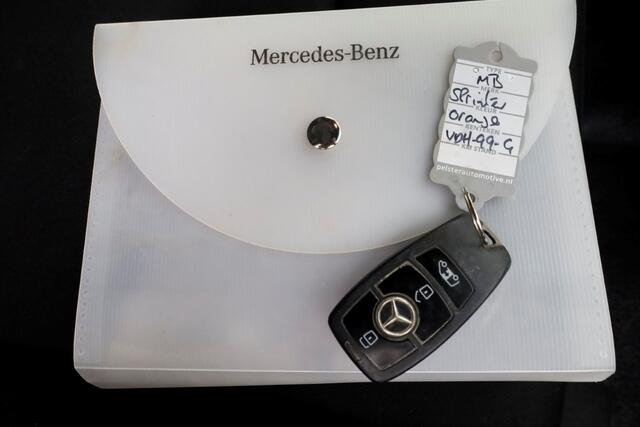 Mercedes-Benz SPRINTER 316 CDI 163pk 7G Automaat L2H1 Airco/Camera/Trekhaak 3500kg 11-2019