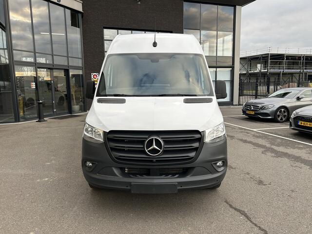 Mercedes-Benz SPRINTER 317 CDI L2 H2 MBUX / 360 Camera / Parkeersensoren / Navigatie / Cruise control / Airco / 270 Graden achterdeuren