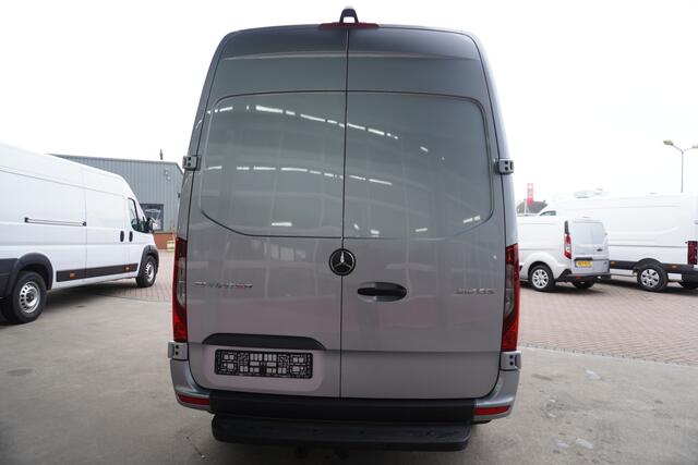 Mercedes-Benz SPRINTER 319 1.9 CDI 191PK L2H2 Select Automaat nr. V113 | Airco | Cruise | Camera | LED