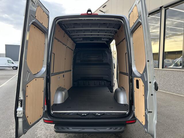 Mercedes-Benz SPRINTER 317 CDI L2 H2 Pro LED / MBUX / Navigatie / Camera / Parkeersensoren / Cruise control / Airco / 270 Graden achterdeuren