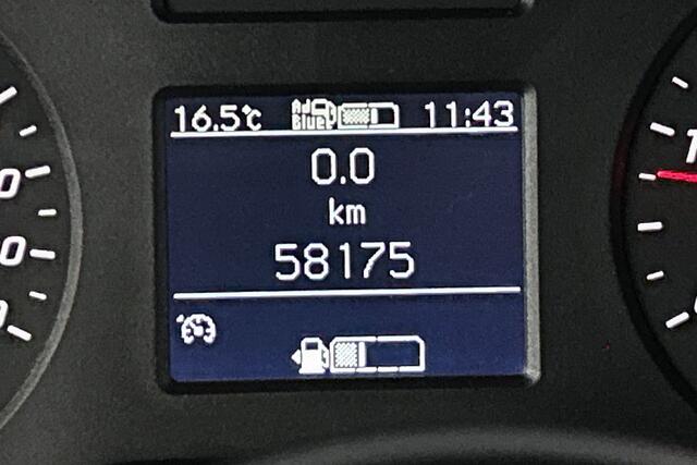 Mercedes-Benz SPRINTER 317 CDI L2H2 RWD | Navigatie | 360 Camera | Stoelverwarming | Airconditioning | Cruise control