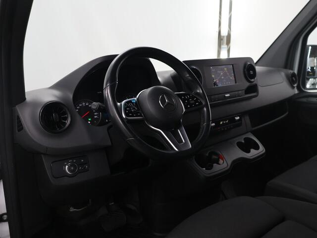 Mercedes-Benz SPRINTER 516 CDI L2 H2 | Aut. | Dubbel Lucht | Navigatie | Parkeercamera| Airco | Keyless Go | 3-zits | Laadruimte-pakket |