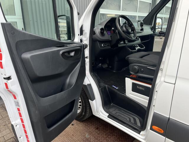 Mercedes-Benz SPRINTER 314 2.2 CDI L2H2 Werkplaats inrichting Airco Cruise controle Trekhaak 2800kg Kastinrichting Omvormer Apple carplay 360*Camera 1e Eigenaar Euro 6 Bpm vrij voor particulier gebruik!!